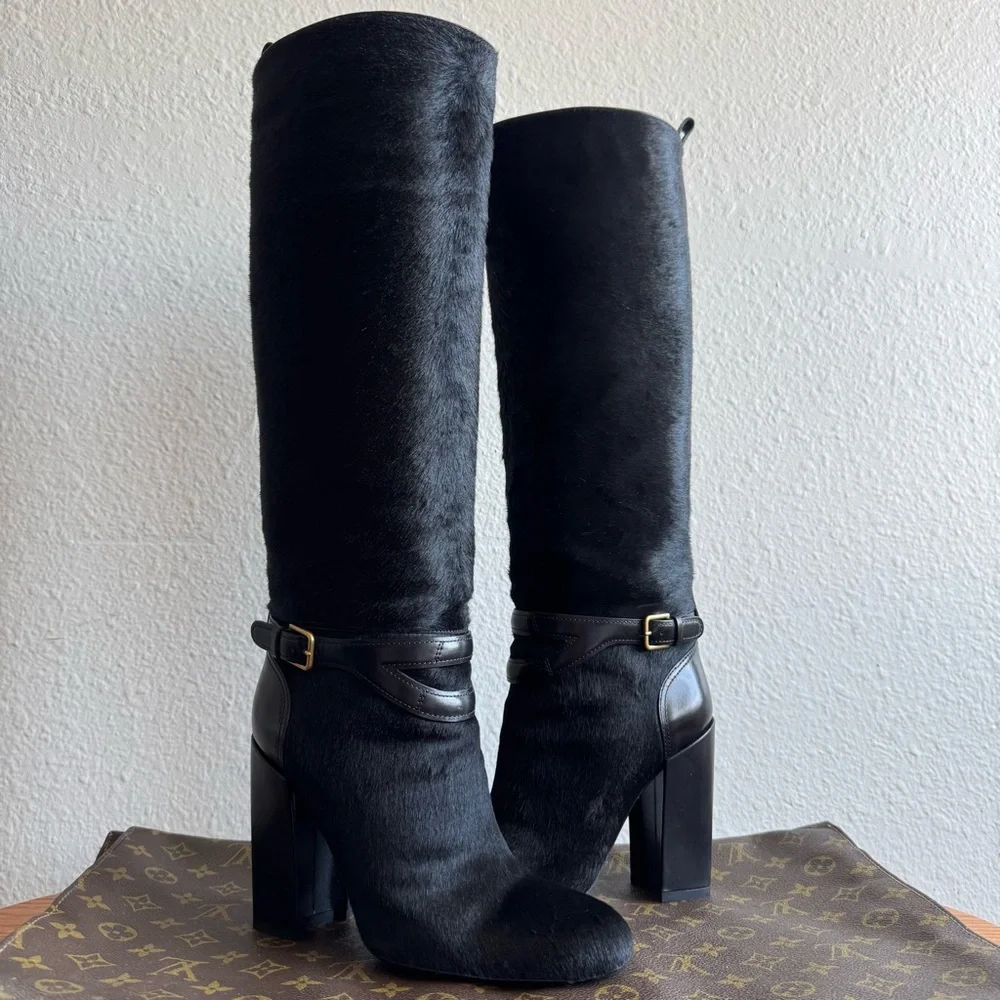 Yves Saint Laurent yves saint